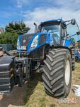 New Holland - T8 330